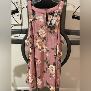 NWT Torrid 2x purple floral sleeveless blouse